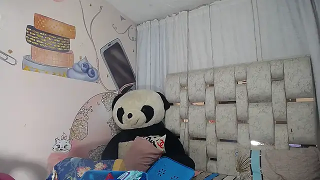 KEYRA-MILLER- online show from 03.07.26