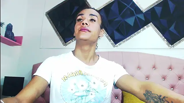 andrea safeira doll online show from 09.21.25