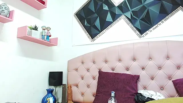 andrea safeira doll online show from 04.08.26