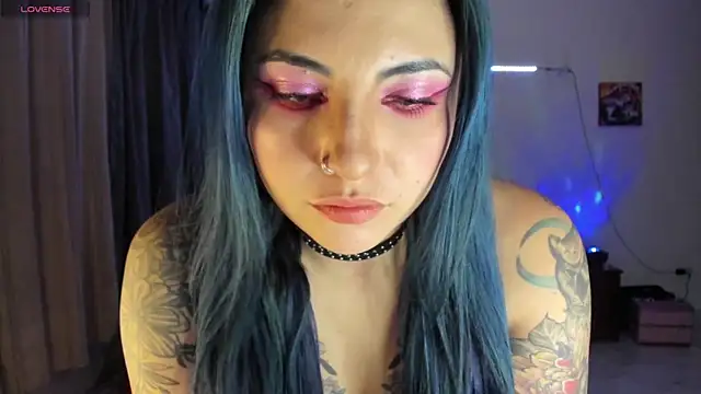 black wiidow online show from 03.30.26