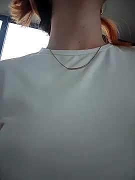 Snapshot of Teya_New chatting on 10.09.25 Teya New online show from 10.09.25