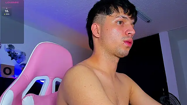 Issac james  online show from 10.28.25