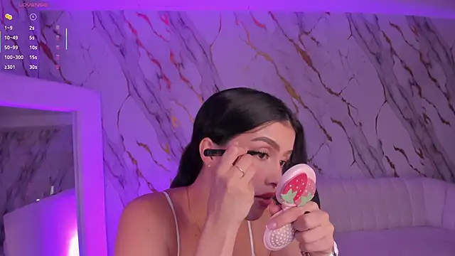 PaulinaSantos  online show from 10.04.25