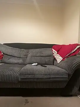 LondonTeffy online show from 12.20.24