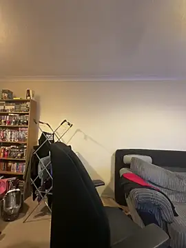 LondonTeffy online show from 01.16.25