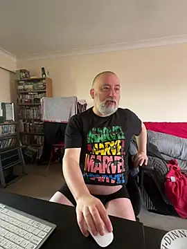 LondonTeffy online show from 03.07.25