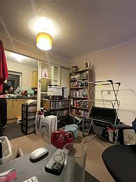 LondonTeffy online show from 03.20.25