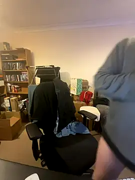 LondonTeffy online show from 10.27.25