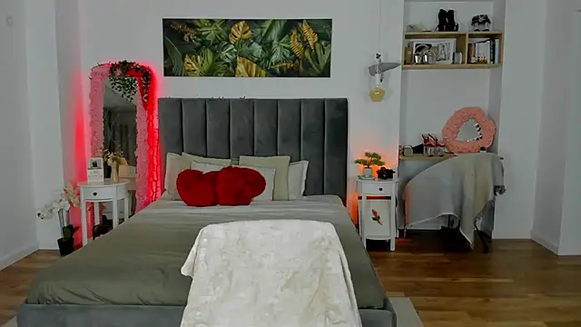 Snapshot of Fancy_Jenn chatting on 01.18.26 Fancy Jenn online show from 01.18.26