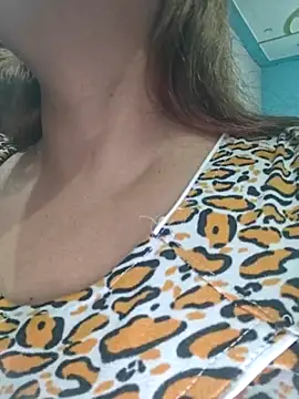 Snapshot of Dianaa9 chatting on 10.07.25 Dianaa9 online show from 10.07.25