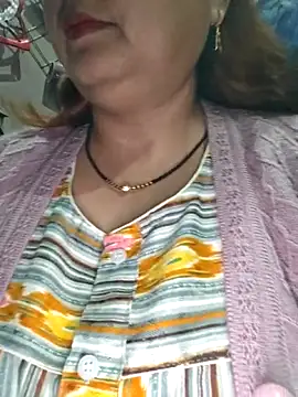 Snapshot of Dianaa9 chatting on 02.14.26 Dianaa9 online show from 02.14.26