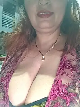 Snapshot of Dianaa9 chatting on 02.22.26 Dianaa9 online show from 02.22.26