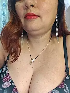 Snapshot of Dianaa9 chatting on 02.25.26 Dianaa9 online show from 02.25.26