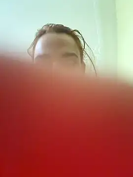 Snapshot of SophieCharm chatting on 12.28.24 SophieCharm online show from 12.28.24