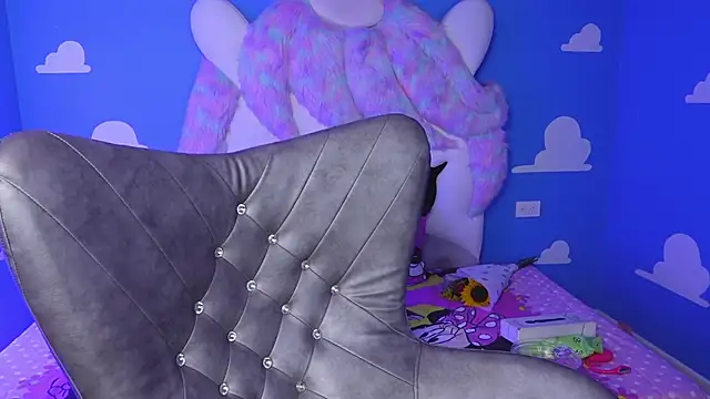 miss keisi online show from 09.20.25