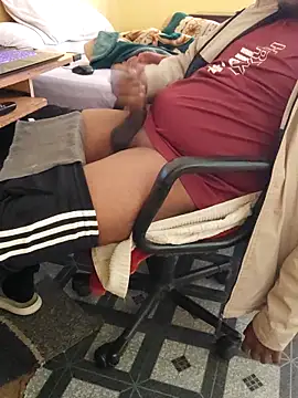 Brown Munda047 online show from 12.21.25