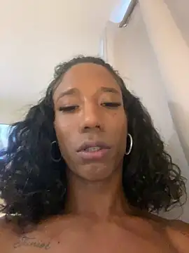 Snapshot of tamarabigass1 chatting on 01.06.25 tamarabigass1 online show from 01.06.25