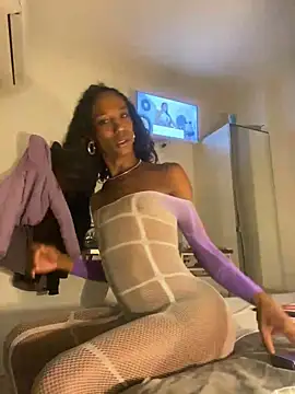 Snapshot of tamarabigass1 chatting on 01.11.25 tamarabigass1 online show from 01.11.25