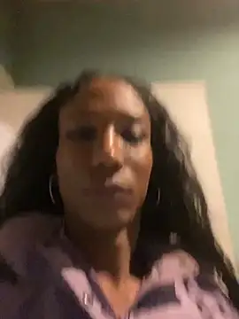 Snapshot of tamarabigass1 chatting on 02.06.25 tamarabigass1 online show from 02.06.25