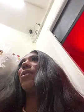 Snapshot of tamarabigass1 chatting on 09.14.25 tamarabigass1 online show from 09.14.25