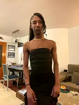 Snapshot of tamarabigass1 chatting on 12.04.25 tamarabigass1 online show from 12.04.25