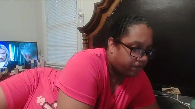 ebonyred online show from 09.18.25