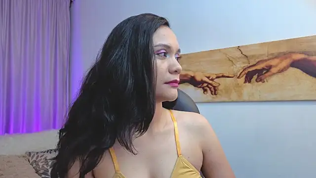 Snapshot of mariiana_murillo01 chatting on 06.20.26 mariiana murillo01 online show from 06.20.26