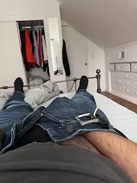 Snapshot of bwcalexander chatting on 04.05.26 bwcalexander online show from 04.05.26