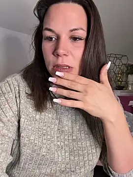 Lady Knaller online show from 12.14.24