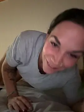 Lady Knaller online show from 10.08.25