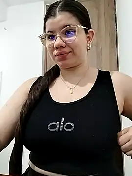 Snapshot of Danzel1105 chatting on 02.12.25 Danzel1105 online show from 02.12.25