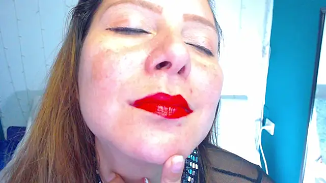 Snapshot of camila_delarosa chatting on 02.04.25 camila delarosa online show from 02.04.25