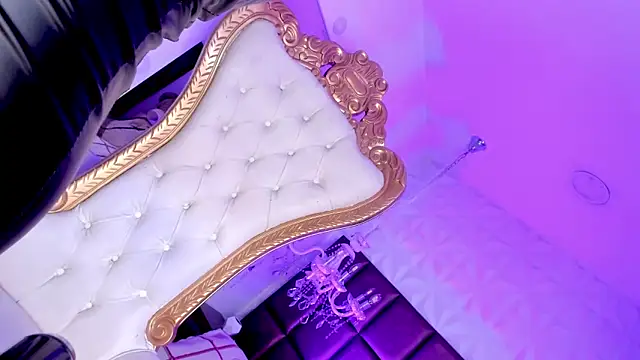 Dalila Thoms online show from 03.17.25