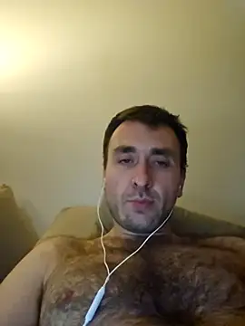 Snapshot of TIGERRR86 chatting on 11.26.25 TIGERRR86 online show from 11.26.25