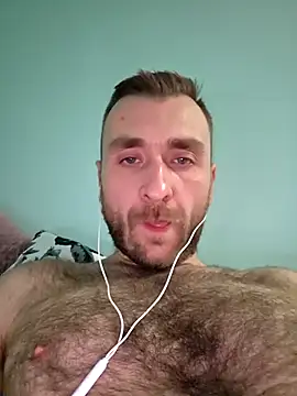 Snapshot of TIGERRR86 chatting on 12.21.25 TIGERRR86 online show from 12.21.25