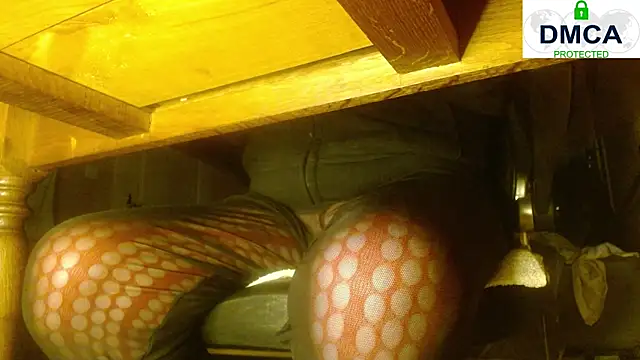 Snapshot of freaky_570 chatting on 11.29.25 freaky 570 online show from 11.29.25