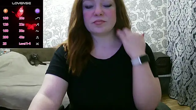 Sabrina Poison online show from 02.13.25