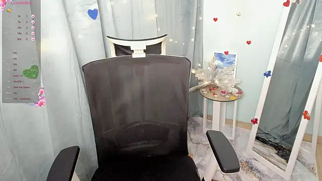 Lexy flower online show from 02.08.25