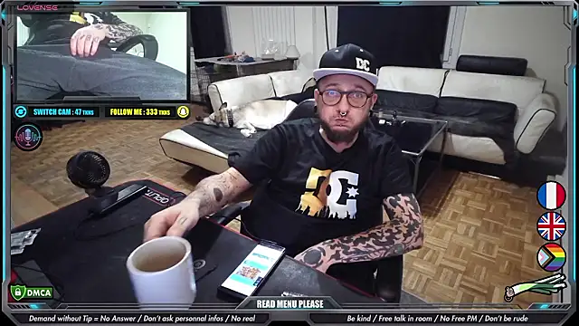 Snapshot of Law_Leek chatting on 02.12.26 Law Leek online show from 02.12.26