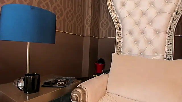 Janna Rousse  online show from 01.27.25