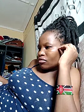 petite babe online show from 03.31.26