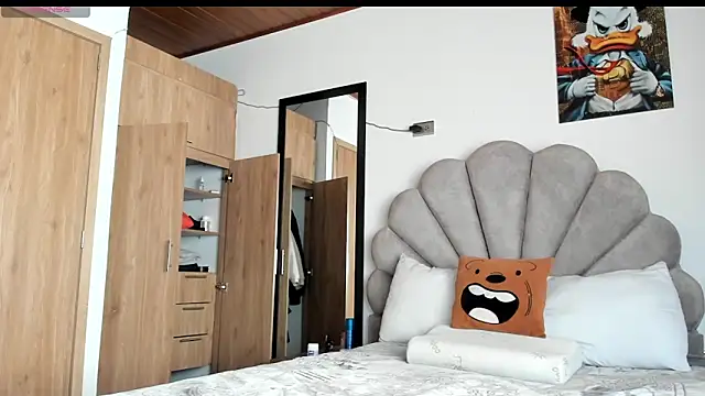 manucute 23  online show from 03.04.26