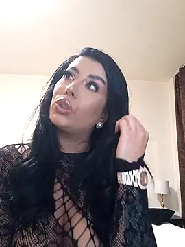 GiseleReine online show from 02.22.25