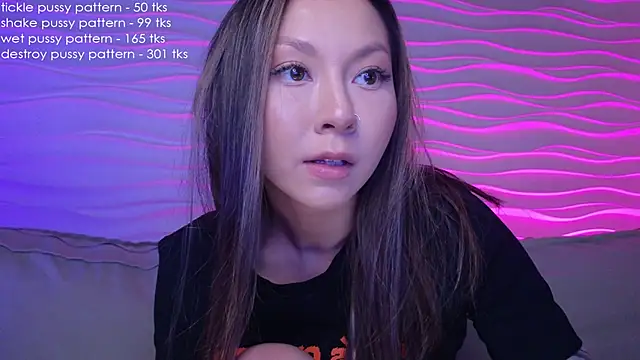 Snapshot of im_casey chatting on 02.23.25 im casey online show from 02.23.25