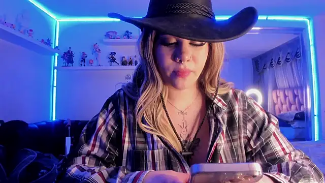 albaismynameX online show from 01.18.25