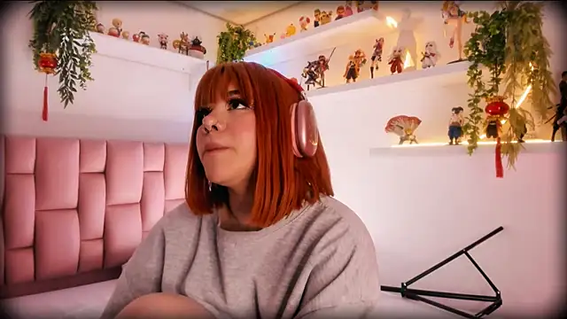 albaismynameX online show from 02.19.25