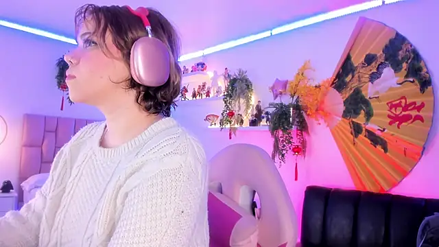 albaismynameX online show from 03.04.25