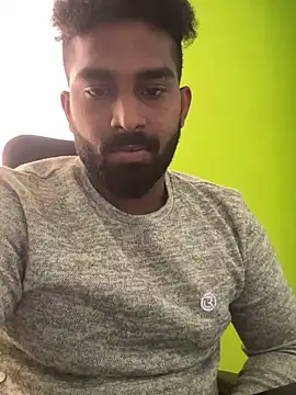 Handsomehunk 4U online show from 12.04.24