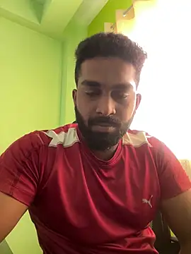 Handsomehunk 4U online show from 12.19.24