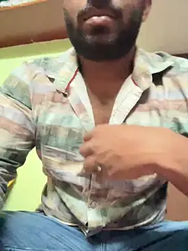 Handsomehunk 4U online show from 02.01.25